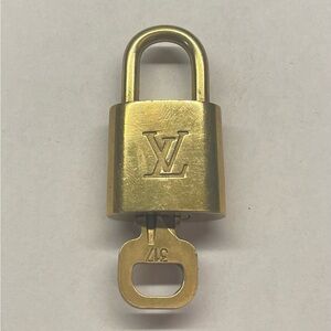 Louis Vuitton Lock & Key #317